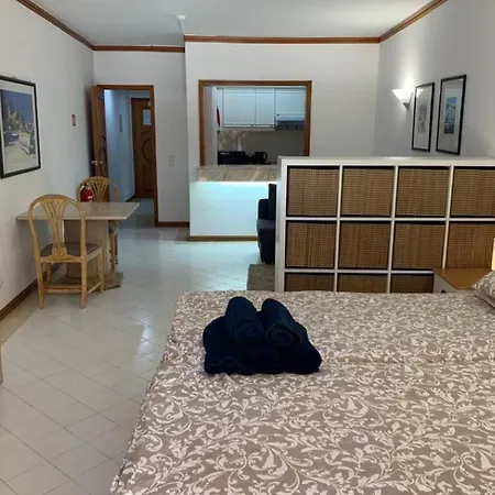 Clube Oceano 008 Албуфейра